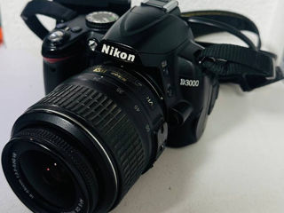 Nikon D3000