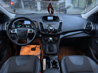 Ford Kuga foto 10