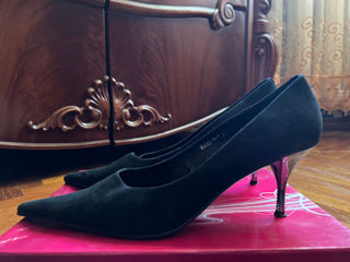 Продается женская фирменная кожаная обувь от 38 до 40 размера недорого foto 9