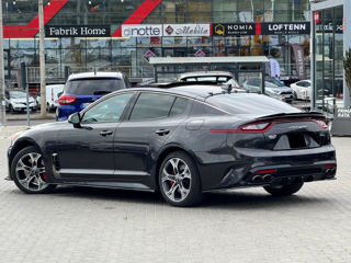 KIA Stinger foto 5