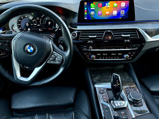 BMW 5 Series foto 8