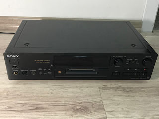 Sony MDS-JB930