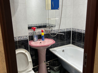 Apartament cu 2 camere, 46 m², Podul Chișinăului, Bălți foto 2