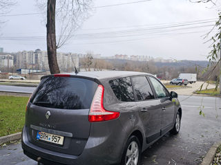 Renault Grand Scenic foto 5