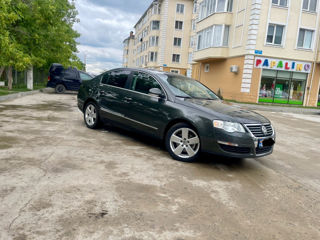 Volkswagen Passat foto 2