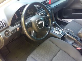 Audi A4 foto 6