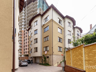 Apartament cu 3 camere, 105 m², Botanica, Chișinău foto 19