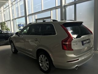 Volvo XC90 foto 6