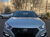 Hyundai Solaris foto 1