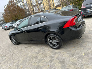 Volvo S60 foto 4