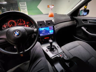 BMW 3 Series foto 8