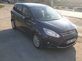 Ford Grand C-MAX foto 2