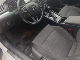Skoda Superb фото 3