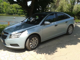 Chevrolet Cruze foto 2