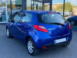 Mazda 2 foto 7