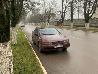 Mitsubishi Lancer foto 3