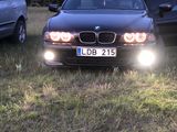 BMW 5 Series foto 7