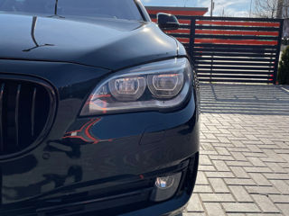 BMW 7 Series foto 4