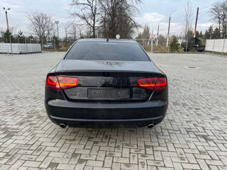 Audi A8 foto 4