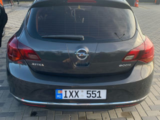 Opel Astra foto 2