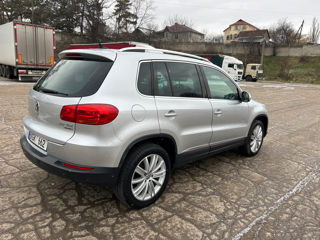 Volkswagen Tiguan foto 3