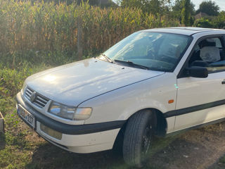 Volkswagen Passat foto 3