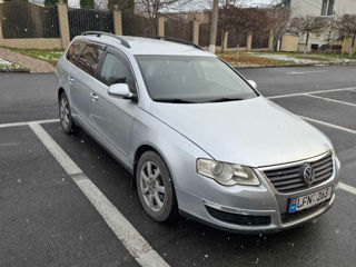 Volkswagen Passat foto 3