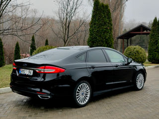 Ford Mondeo foto 12