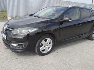 Renault Megane foto 1