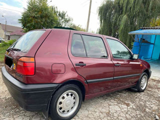 Volkswagen Golf foto 2