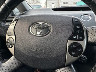 Toyota Prius foto 12