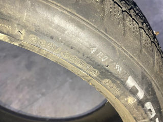 245/40R20.   160€