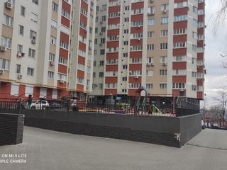 Apartament cu 3 camere, 87 m², Telecentru, Chișinău foto 1