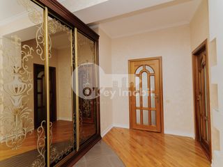 Apartament cu 3 camere, 160 m², Centru, Chișinău foto 16