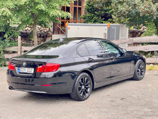 BMW 5 Series foto 4