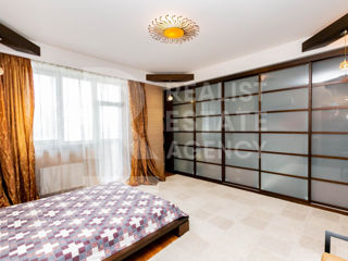 Apartament cu 3 camere, 143 m², Centru, Chișinău foto 13