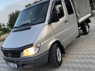 Mercedes Sprinter foto 1