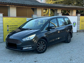 Ford Galaxy foto 2