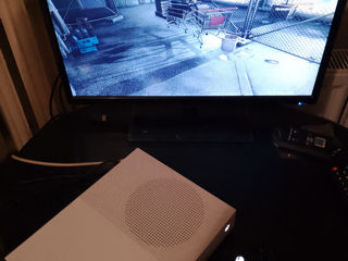 Xbox one S 1T foto 2