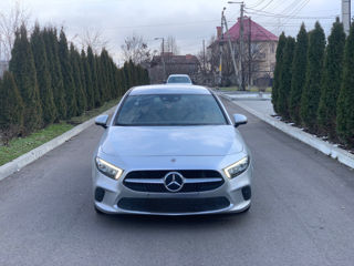 Mercedes A-Class foto 2