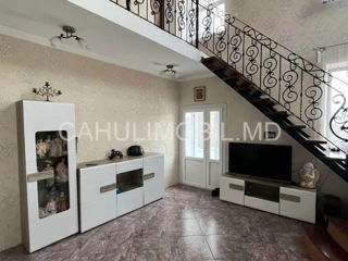 Apartament cu 3 camere, 100 m², Centru, Cahul foto 3