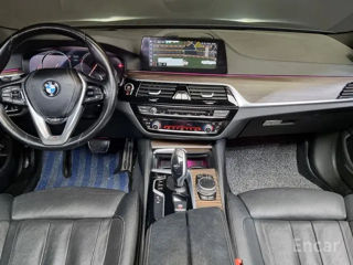 BMW 5 Series foto 5