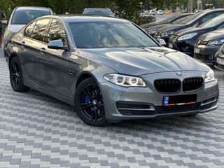 BMW 5 Series foto 1