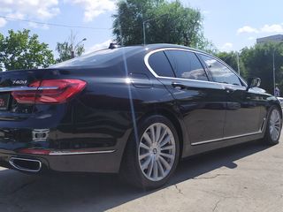 BMW 7 Series foto 5