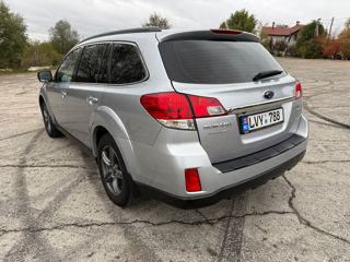 Subaru Outback foto 5