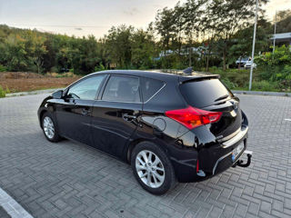 Toyota Auris foto 4