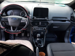 Ford EcoSport foto 3