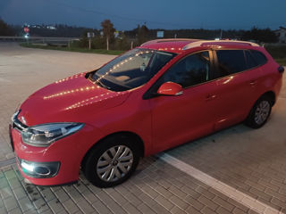 Renault Megane foto 2