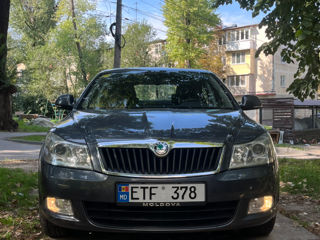 Skoda Octavia foto 1