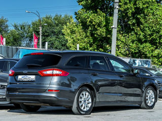 Ford Mondeo foto 5